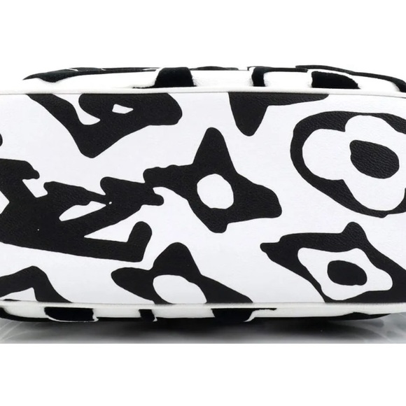 Louis Vuitton Cabas Limited Edition Urs Fischer Tufted Monogram Canvas White - Picture 4 of 7